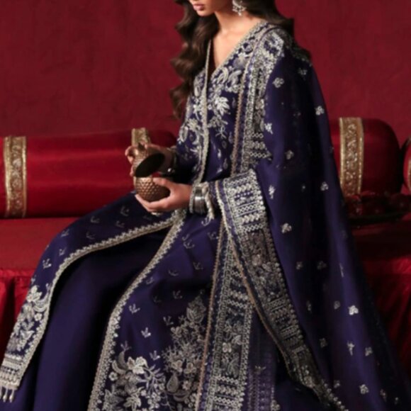 Afrozeh “Kaneez” – Brand New Stitched Suit (Size Small) - Picture 5 of 5